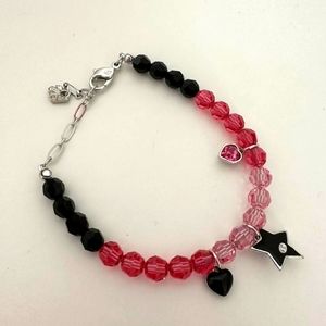 Pinky/Black swarovski bracelet